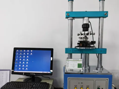 Automatic insertion and extraction tester