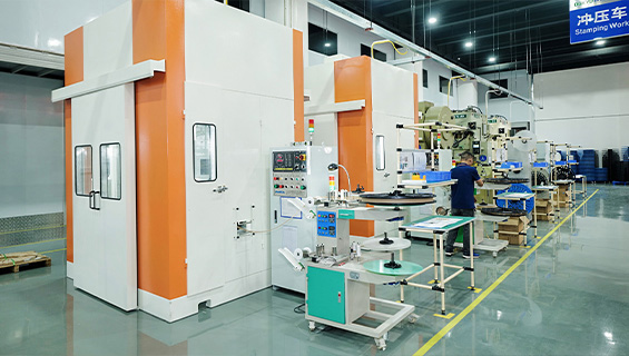 Stamping workshop with press machines